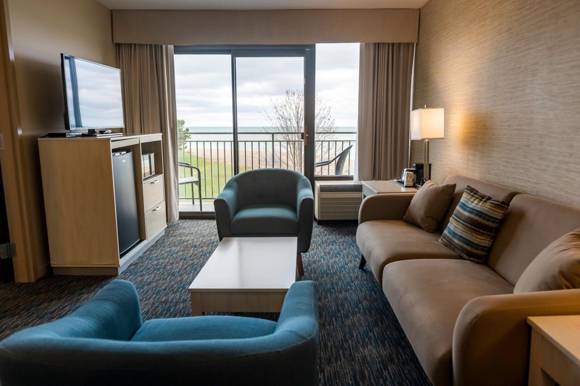 Illinois Beach Hotel Zion Экстерьер фото